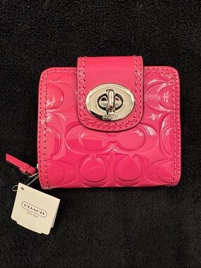 Coach Pink Patent Leather Small Wallet with Turnlock (NWT)